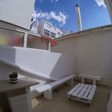 Blue Buddha Surf Hostel Ericeira