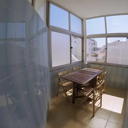 Blue Buddha Surf Hostel *